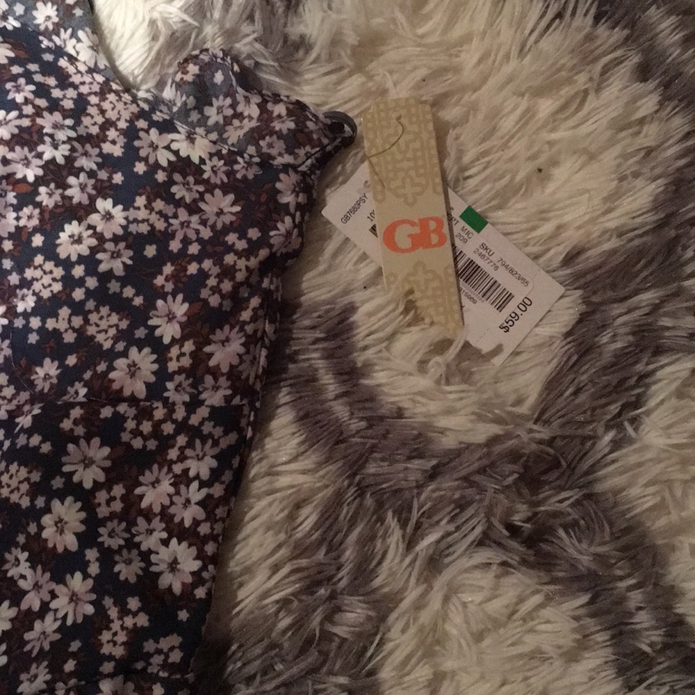 Romper - Picture 3 of 3